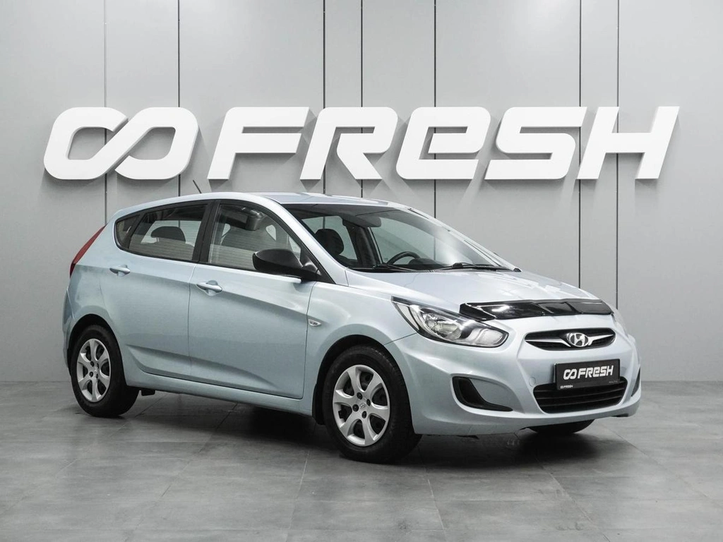 Хетчбэк Hyundai Solaris 2012 года, 799000 рублей, Воронеж