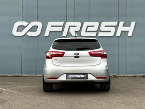 Хетчбэк Kia Rio 2013 года, 826000 рублей, Ижевск
