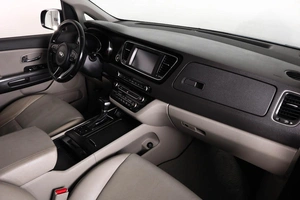 Минивэн Kia Carnival 2017 года, 2519000 рублей, Пермь