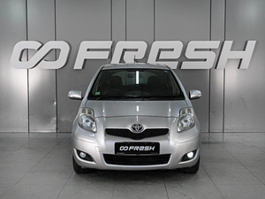 Хетчбэк Toyota Vitz 2010 года, 600000 рублей, Ростов-на-Дону