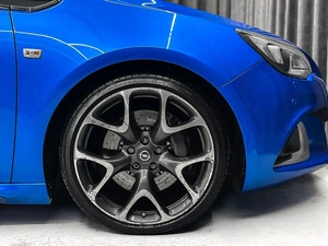 Хетчбэк Opel Astra OPC 2013 года, 1270000 рублей, Красноярск