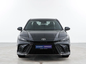 Седан Toyota Camry 2025 года, 4419050 рублей, Москва