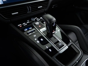 Внедорожник Porsche Cayenne Coupe 2020 года, 7999434 рублей, Москва