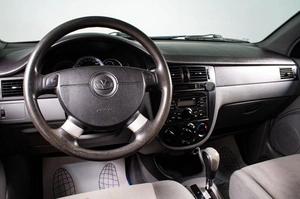 Седан Daewoo Gentra 2014 года, 519000 рублей, Сургут