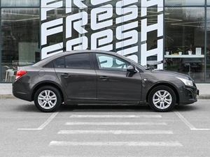 Седан Chevrolet Cruze 2013 года, 802500 рублей, Волгоград