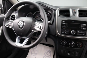 Седан Renault Logan 2022 года, 999000 рублей, Оренбург