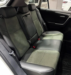 Внедорожник Toyota RAV4 2025 года, 3997000 рублей, Красноярск