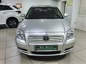 Седан Toyota Avensis 2005 года, 770000 рублей, Ачинск