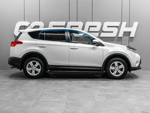 Внедорожник Toyota RAV4 2013 года, 1799000 рублей, Тюмень