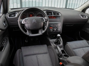 Хетчбэк Citroen C4 2012 года, 615000 рублей, Волгоград