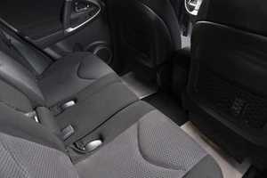 Внедорожник Toyota RAV4 2006 года, 1289000 рублей, Новосибирск