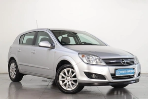 Хетчбэк Opel Astra 2014 года, 709000 рублей, Челябинск