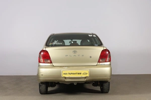Седан Toyota Platz 2002 года, 349000 рублей, Новосибирск