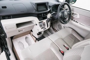 Минивэн Daihatsu Move 2020 года, 749000 рублей, Красноярск