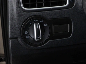 Седан Volkswagen Polo 2017 года, 1437444 рублей, Москва