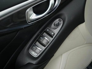 Седан Infiniti Q50 2014 года, 1658088 рублей, Москва
