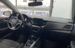 Седан Hyundai Solaris 2021 года, 1485000 рублей, Красноярск