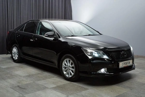 Седан Toyota Camry 2014 года, 2000000 рублей, Красноярск