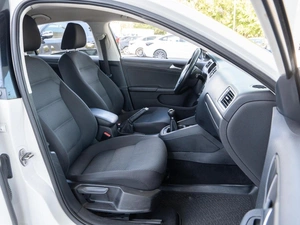 Седан Volkswagen Jetta 2014 года, 975500 рублей, Волгоград
