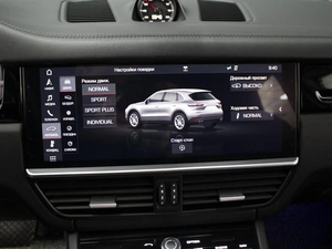 Внедорожник Porsche Cayenne 2018 года, 6980000 рублей, Омск