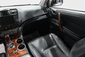 Внедорожник Toyota Highlander 2011 года, 1959000 рублей, Новокузнецк