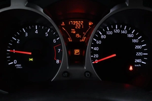 Внедорожник Nissan Juke 2012 года, 870000 рублей, Брянск