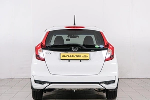Хетчбэк Honda Fit 2019 года, 1359000 рублей, Красноярск