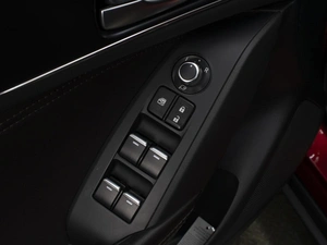 Внедорожник Mazda CX-4 2023 года, 2890000 рублей, Омск