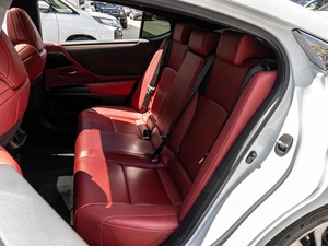 Седан Lexus ES 2021 года, 3845000 рублей, Краснодар