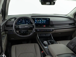 Минивэн Kia Carnival 2025 года, 6098999 рублей, Москва