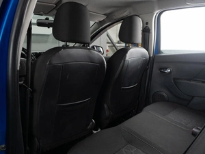 Хетчбэк Renault Sandero 2016 года, 1049000 рублей, Тюмень