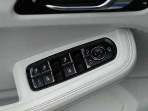 Внедорожник Porsche Macan S 2015 года, 3698999 рублей, Москва
