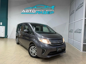 Минивэн Honda Stepwgn 2015 года, 1599000 рублей, Красноярск