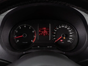 Седан Volkswagen Polo 2013 года, 779000 рублей, Тюмень