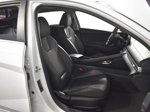 Седан Hyundai Elantra 2024 года, 2178100 рублей, Казань