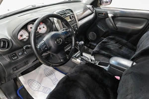 Внедорожник Toyota RAV4 2004 года, 849000 рублей, Новокузнецк