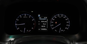 Внедорожник Toyota RAV4 2016 года, 2457000 рублей, Красноярск