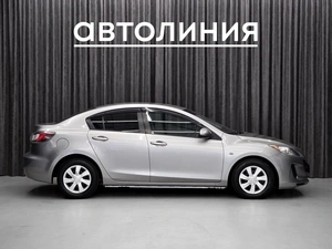 Седан Mazda Axela 2012 года, 800000 рублей, Красноярск