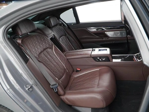 Седан BMW 7 серия 2019 года, 5888077 рублей, Москва