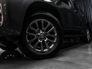 Внедорожник Toyota Land Cruiser Prado 2017 года, 3777000 рублей, Тюмень