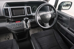 Минивэн Honda Stepwgn 2011 года, 1359000 рублей, Красноярск
