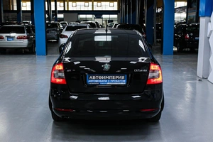 Универсал Skoda Octavia 2013 года, 898000 рублей, Солонцы