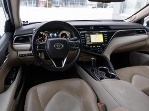 Седан Toyota Camry 2018 года, 3045000 рублей, Самара