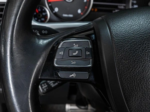 Внедорожник Volkswagen Touareg 2011 года, 1855000 рублей, Ставрополь