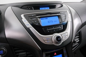 Седан Hyundai Avante 2011 года, 949000 рублей, Красноярск