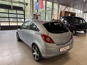 Хэтчбек Opel Corsa 2007 года, 520000 рублей, Орёл