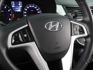 Седан Hyundai Solaris 2015 года, 899000 рублей, Воронеж