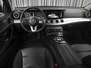 Седан Mercedes-benz E-класс 2019 года, 2774000 рублей, Ставрополь