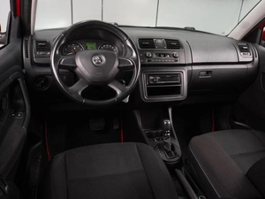 Хетчбэк Skoda Fabia 2013 года, 954000 рублей, Воронеж