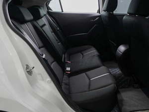 Хетчбэк Mazda Axela 2019 года, 1699000 рублей, Тюмень